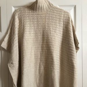 H&M Poncho